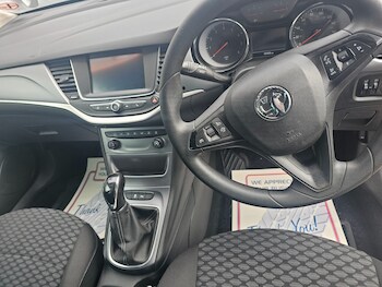 Used Vauxhall Astra 2019 for sale - 78477106: Photo