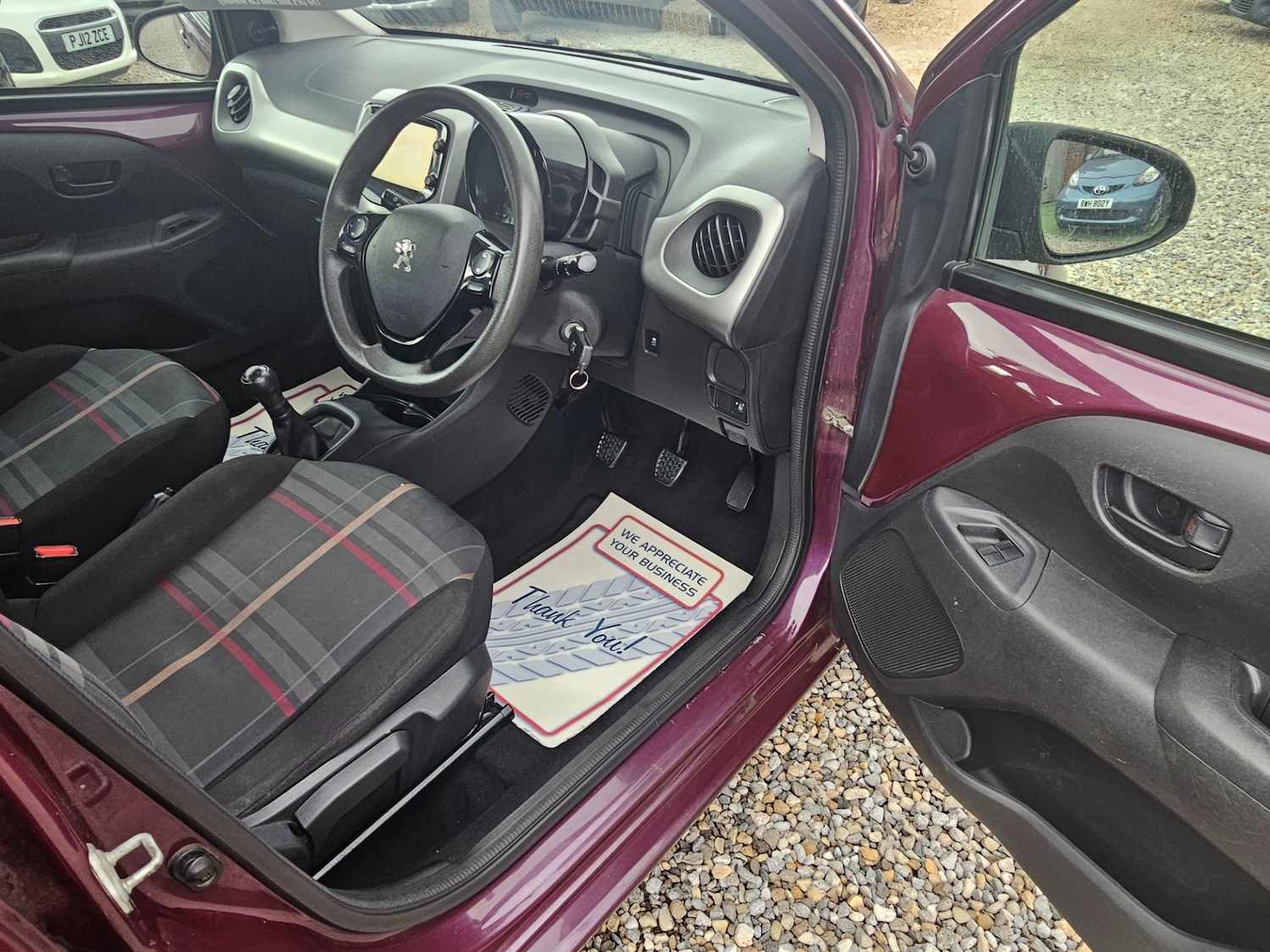 Used Peugeot 108 2015 for sale - 77872969: Photo 11