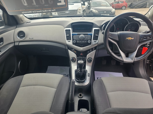 Used Chevrolet Cruze 2011 for sale - 75650745: Photo 14