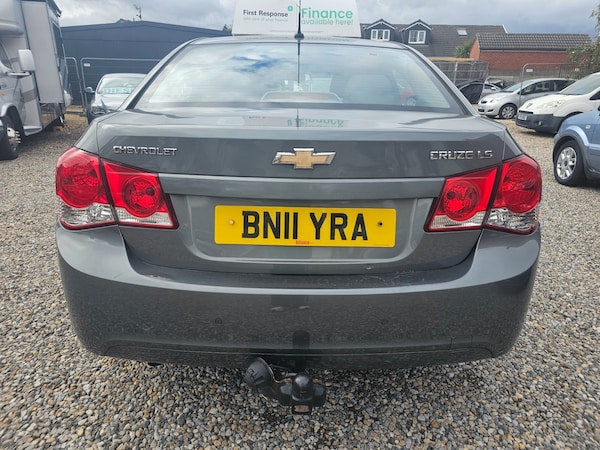 Used Chevrolet Cruze 2011 for sale - 75650745: Photo 2