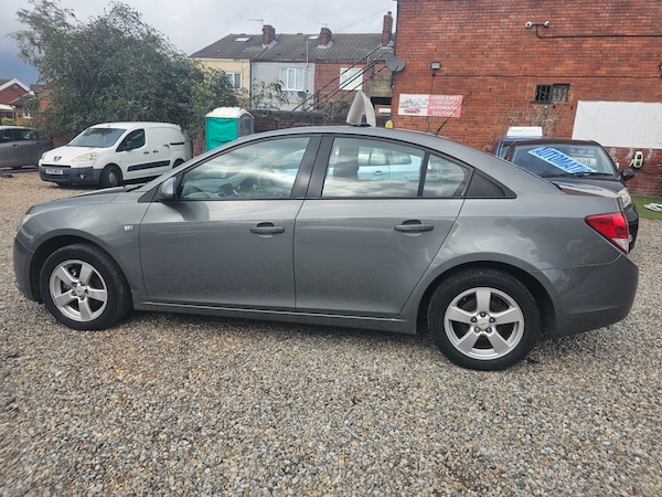 Used Chevrolet Cruze 2011 for sale - 75650745: Photo 7