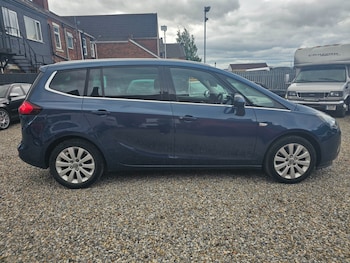 Used Vauxhall Zafira 2015 for sale - 78654345: Photo
