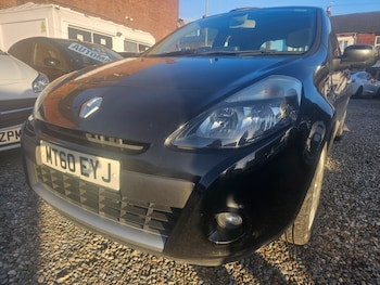 Used Renault Clio 2011 for sale - 76696611: Photo