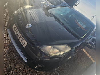 Used Renault Clio 2011 for sale - 76696611: Photo