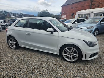 Used Audi A1 2013 for sale - 79692201: Photo