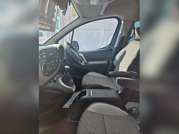 Used Peugeot Partner Tepee 2014 for sale - 77568442: Photo