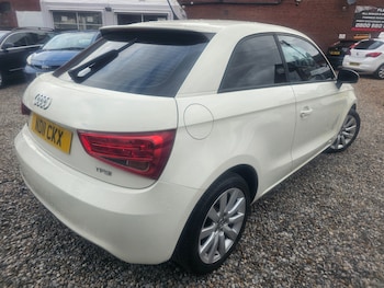 2011 (11) - 1.2 TFSI Sport 3dr