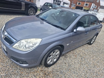 Used Vauxhall Vectra 2008 for sale - 75261265: Photo