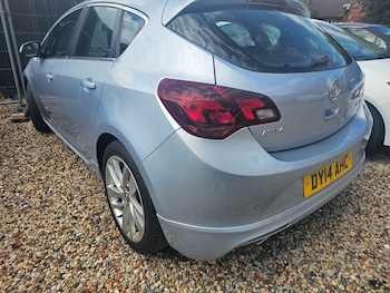 Used Vauxhall Astra 2014 for sale - 79547397: Photo