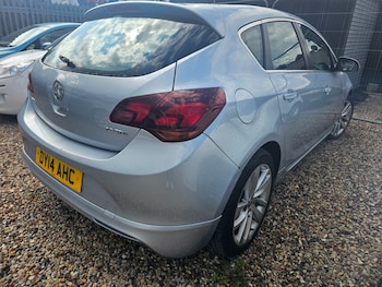 Used Vauxhall Astra 2014 for sale - 79547397: Photo
