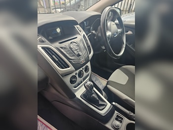 Used Ford Focus 2013 for sale - 78477103: Photo
