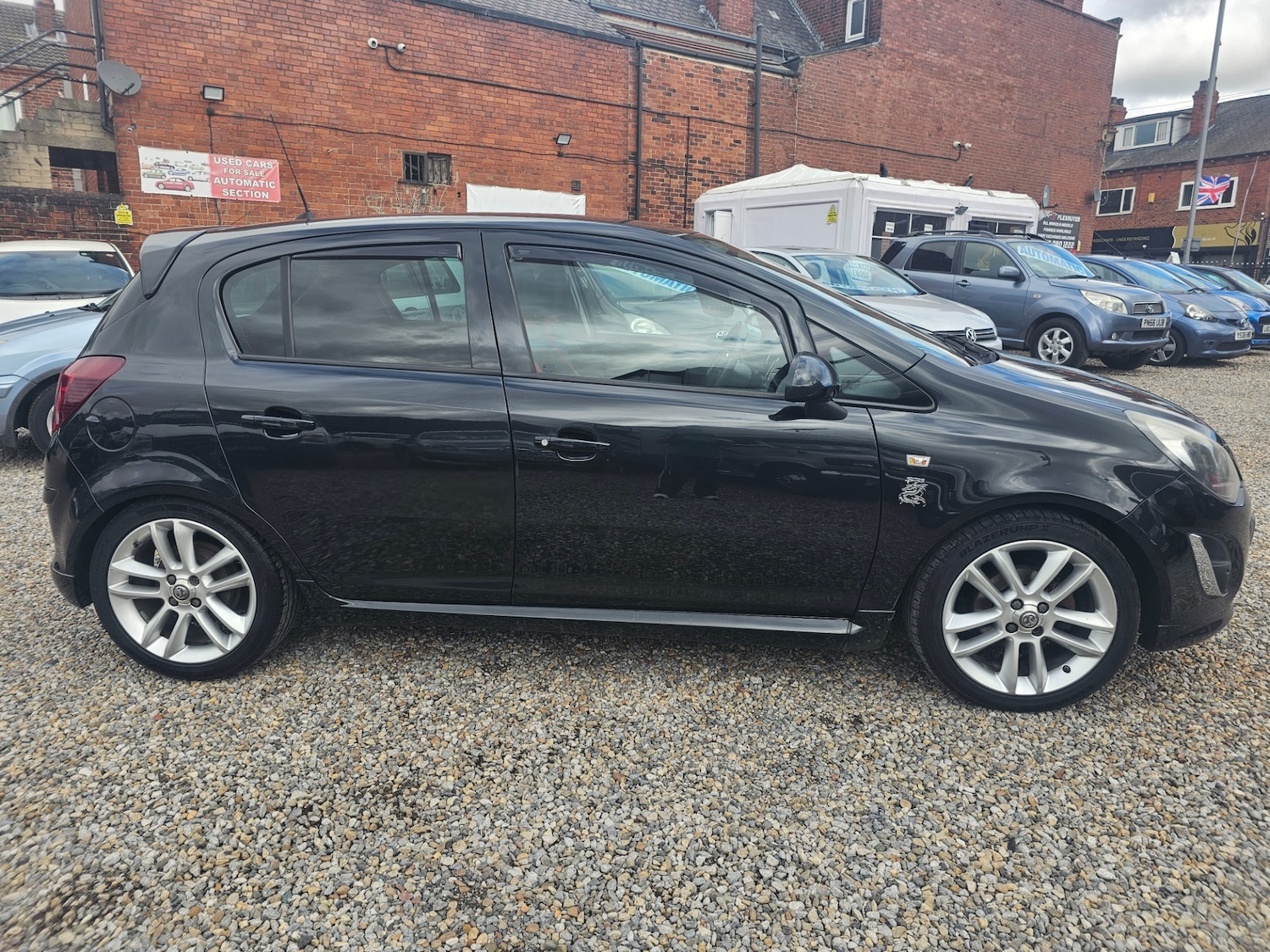 Used Vauxhall Corsa 2013 for sale - 75957189: Photo 3