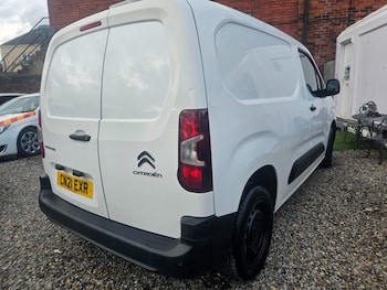 Used Citroen Berlingo 2021 for sale - 77261985: Photo