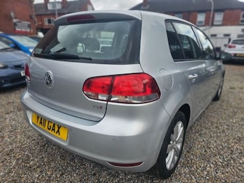 Used Volkswagen Golf 2011 for sale - 76526056: Photo