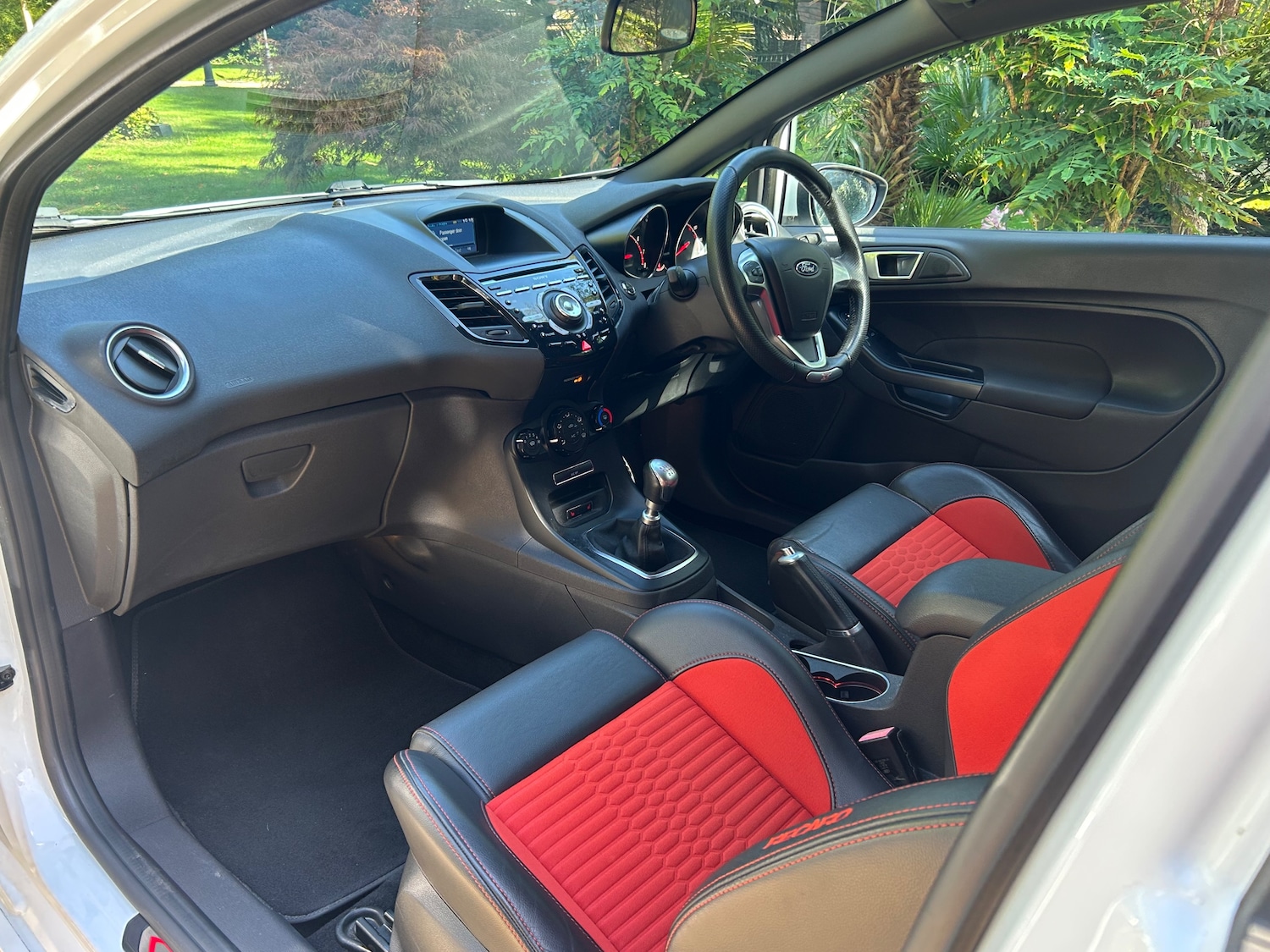 Used Ford Fiesta 2014 for sale - 77321294: Photo 38