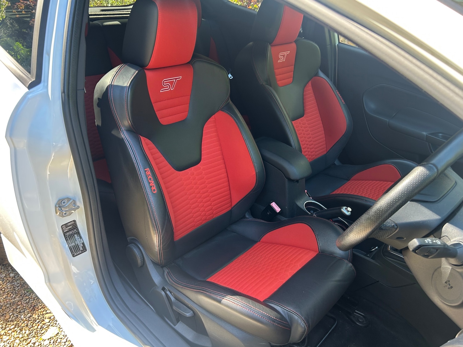 Used Ford Fiesta for sale - 76998907: Photo 41