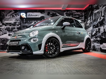 Used Abarth 695 2020 for sale - 77321297: Photo