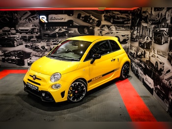 Used Abarth 595 2016 for sale - 78445471: Photo