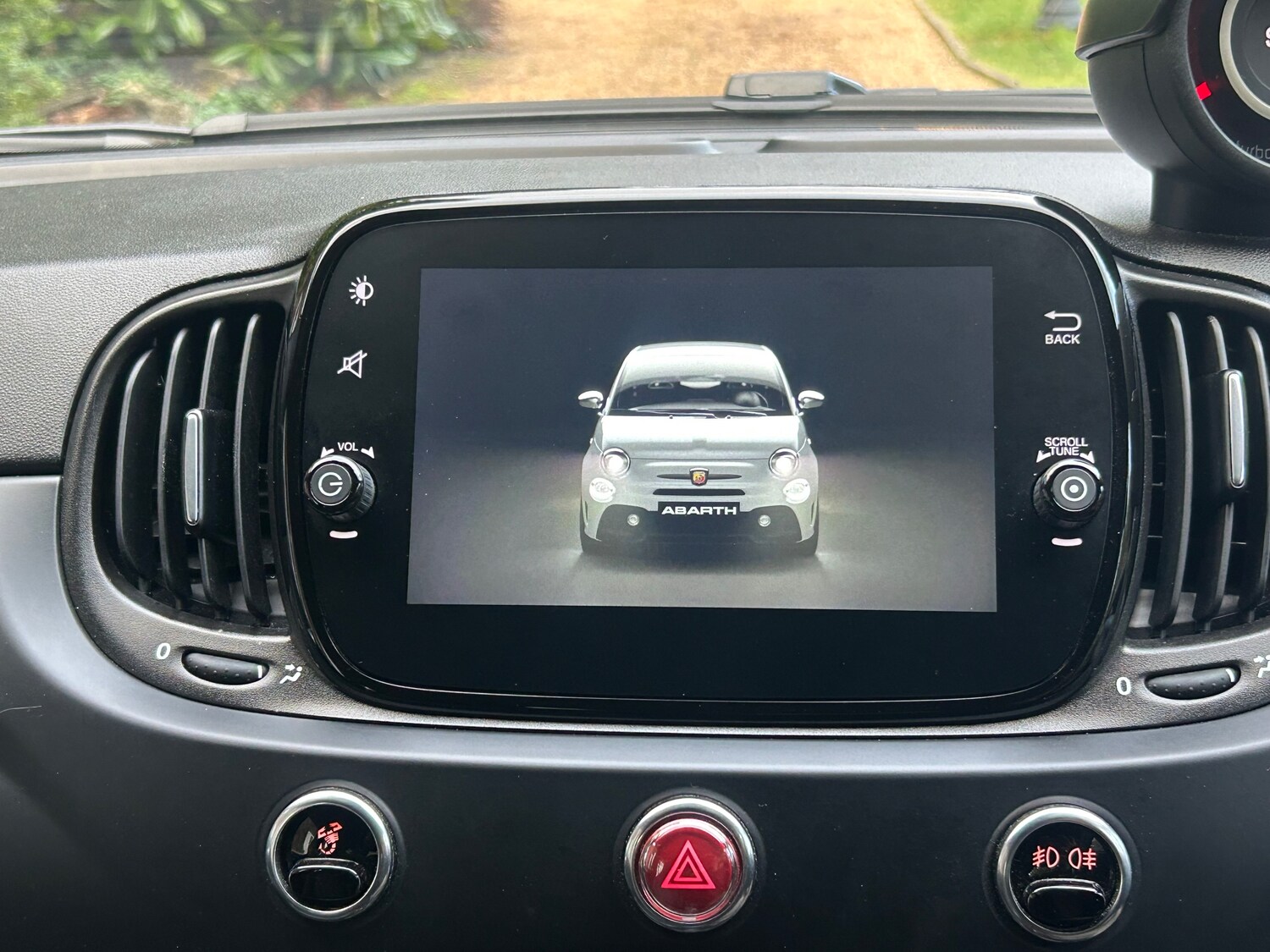 Used Abarth 595 2021 for sale - 77620380: Photo 20