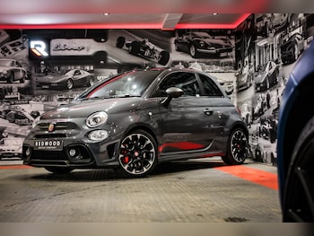 Used Abarth 595 2018 for sale - 77450881: Photo
