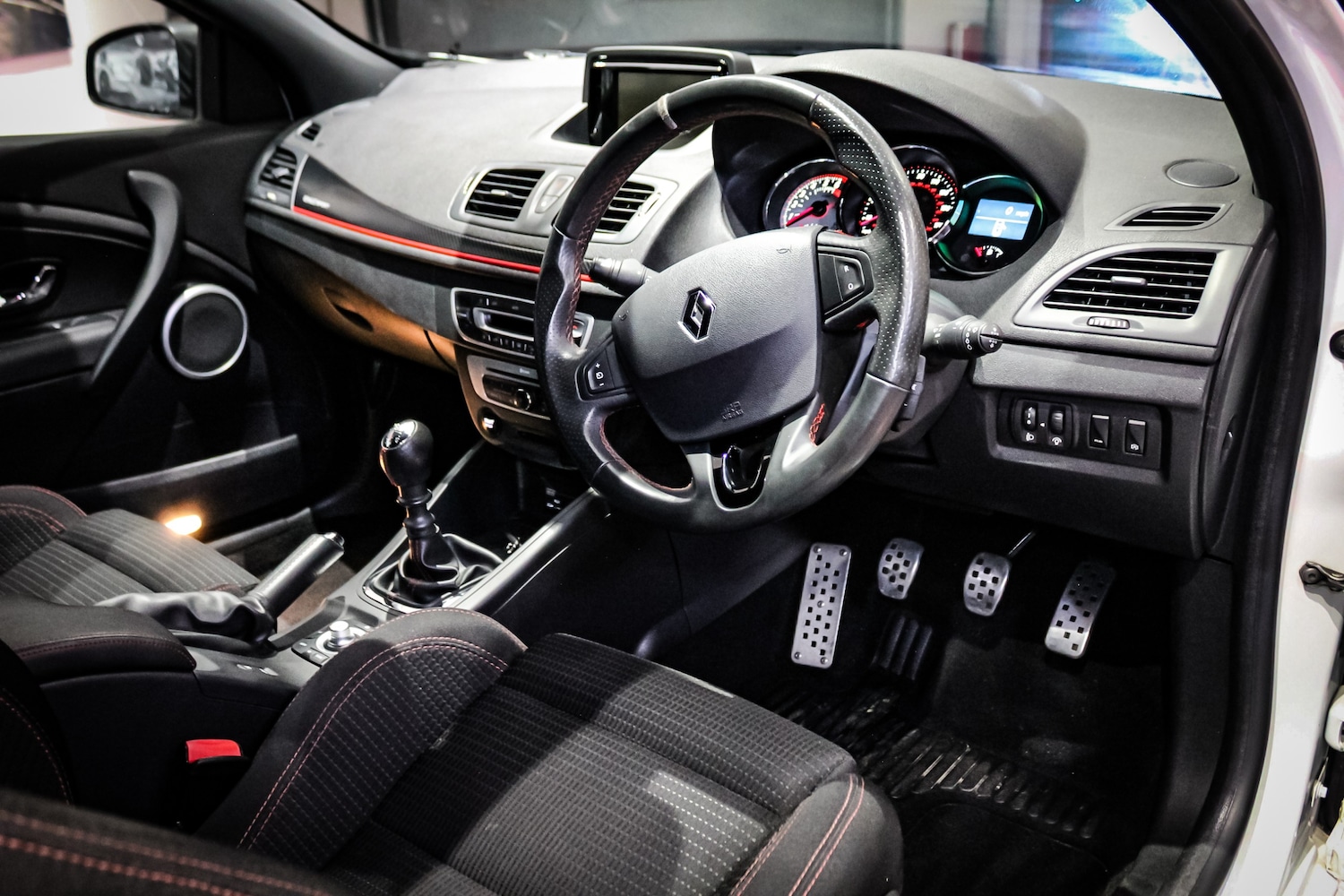 Used Renault Megane for sale - 76998909: Photo 27