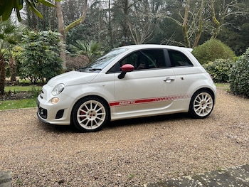 Used Abarth 500 2010 for sale - 77759549: Photo