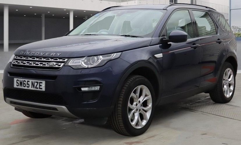 Used Land Rover Discovery Sport 2016 for sale - 76163236: Photo 3