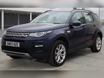Used Land Rover Discovery Sport 2016 for sale - 76163236: Photo 3