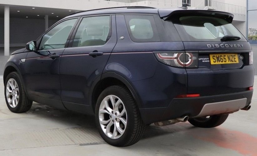 Used Land Rover Discovery Sport 2016 for sale - 76163236: Photo 5