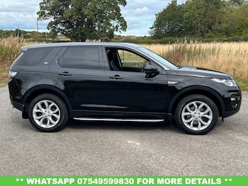 Used Land Rover Discovery Sport 2015 for sale - 75911830: Photo
