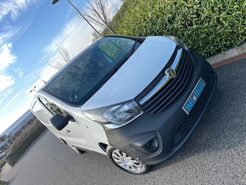 Used Vauxhall Vivaro 2016 for sale - 77755926: Photo