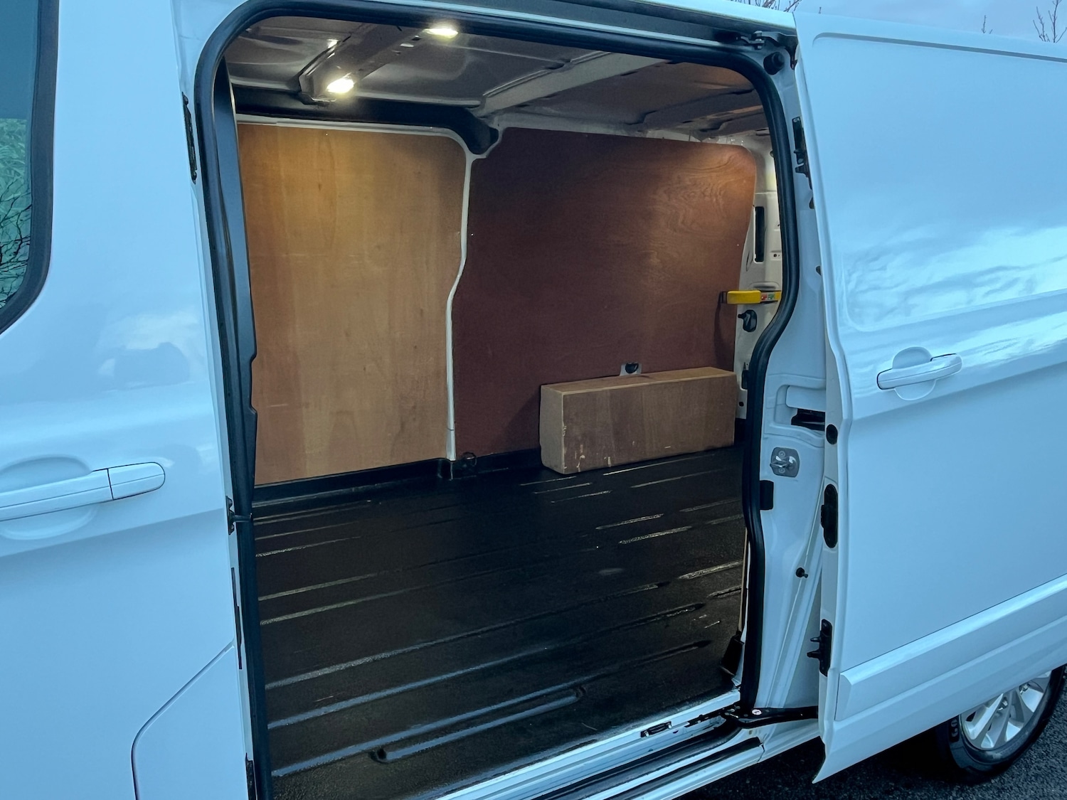 Used Ford Transit Custom 2021 for sale - 77324007: Photo 21