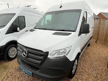 Mercedes-Benz - Sprinter