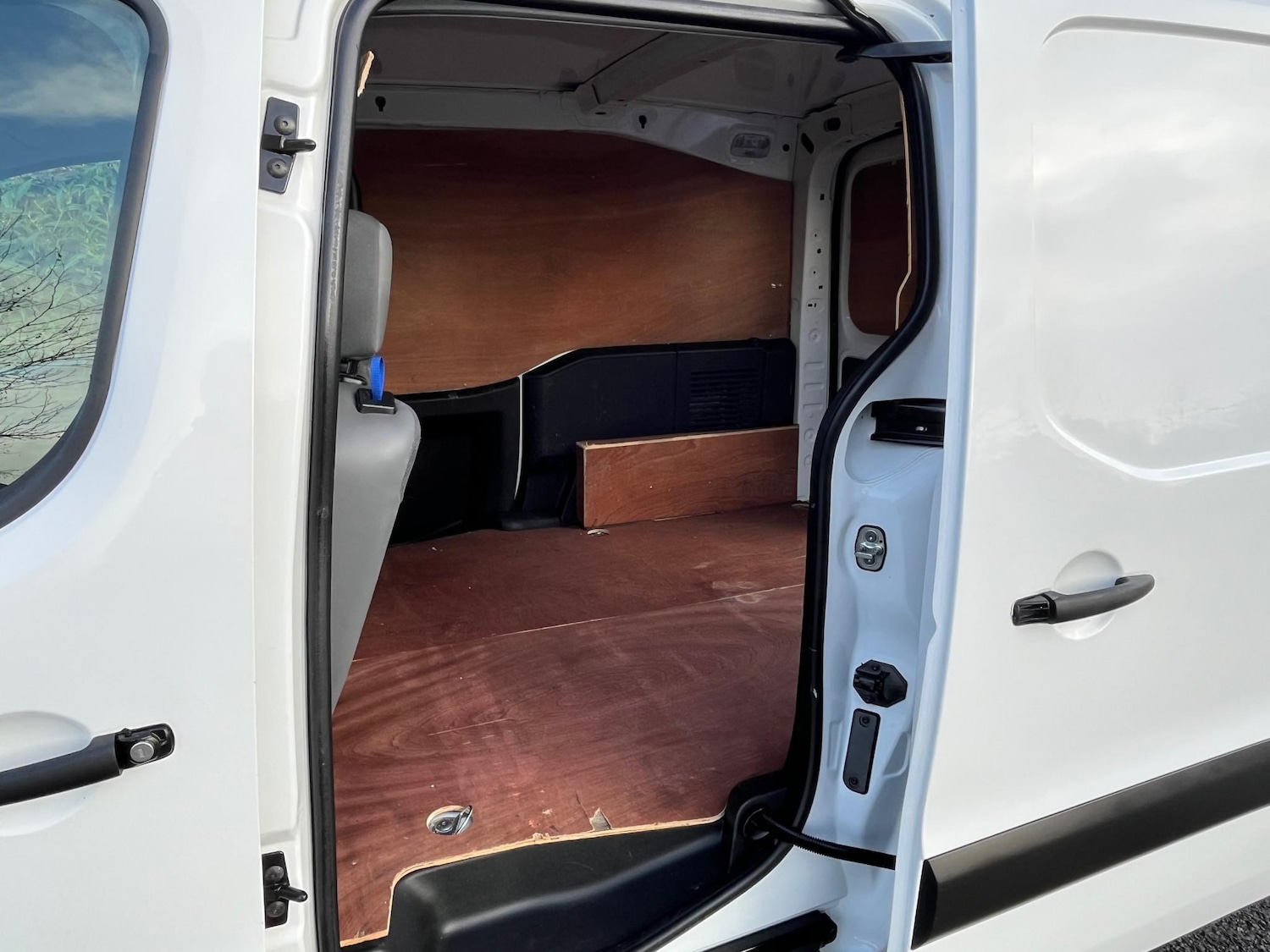 Used Citroen Berlingo 2014 for sale - 76847863: Photo 13