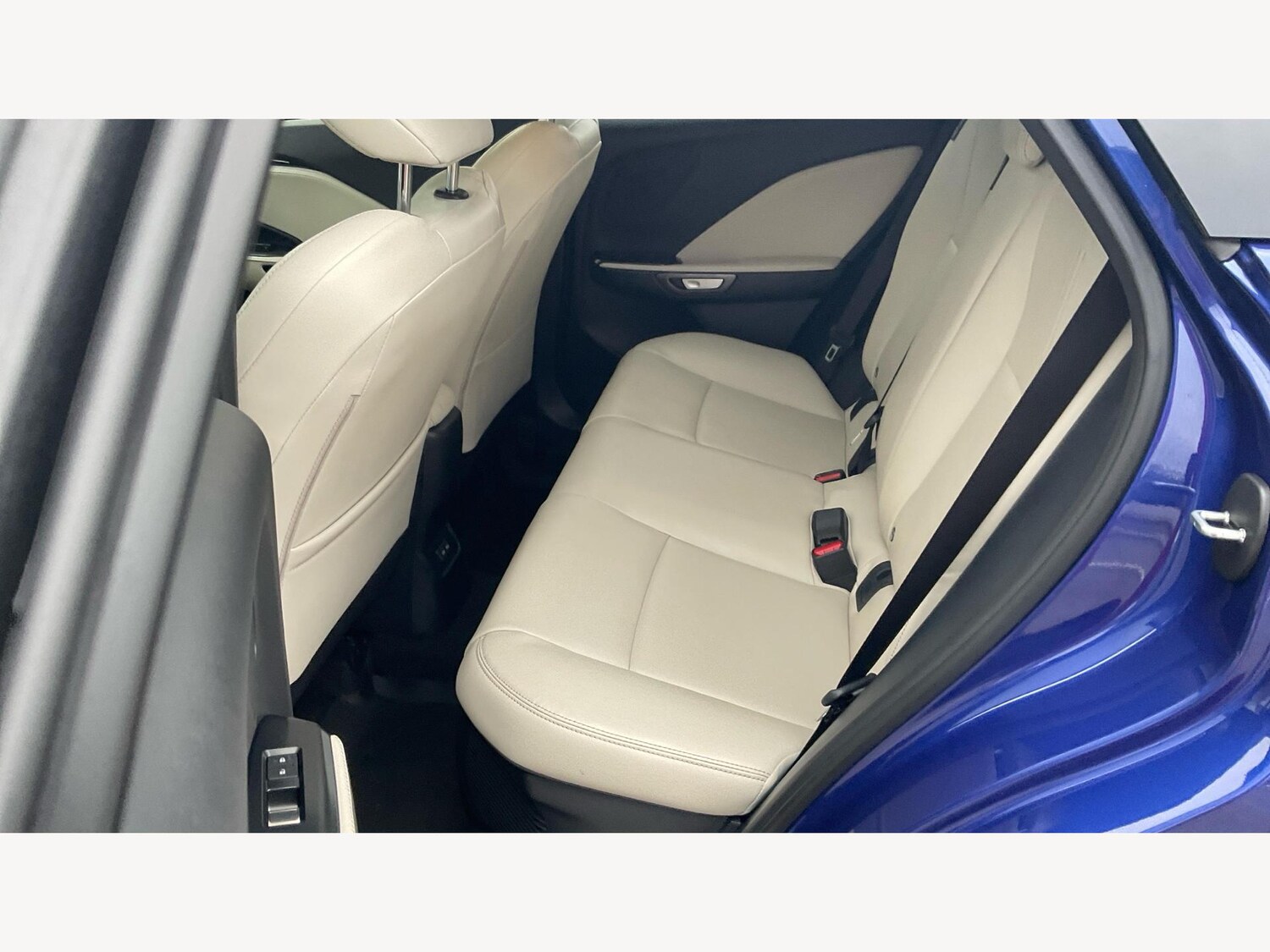 Used Lexus LBX 2024 for sale - 76689538: Photo 16