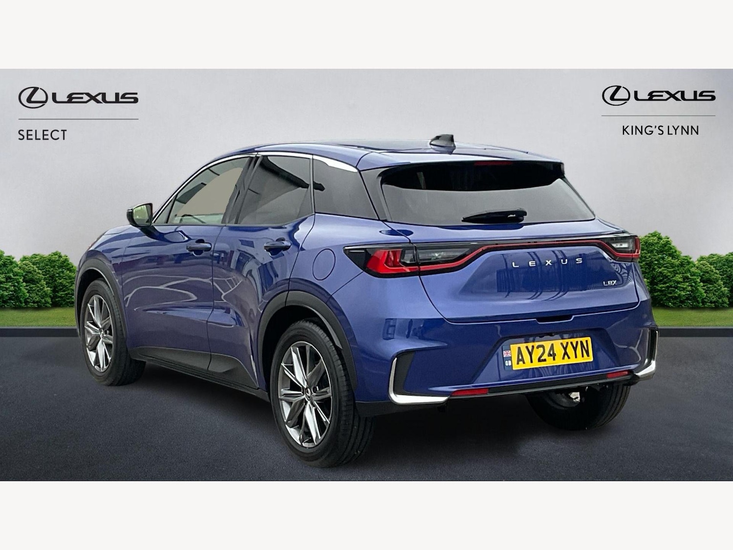 Used Lexus LBX 2024 for sale - 76689538: Photo 2