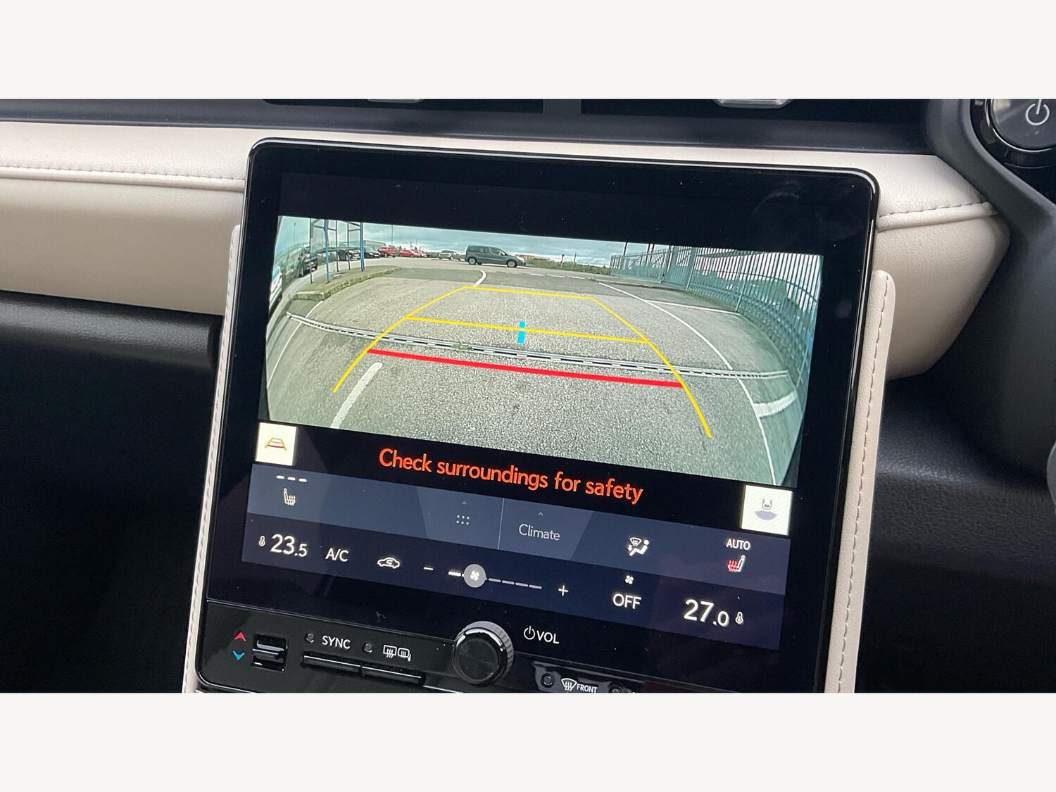 Used Lexus LBX 2024 for sale - 76689538: Photo 24