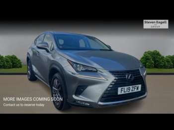 (19) - 2.5 300h Premium E-CVT 4WD Euro 6 (s/s) 5dr