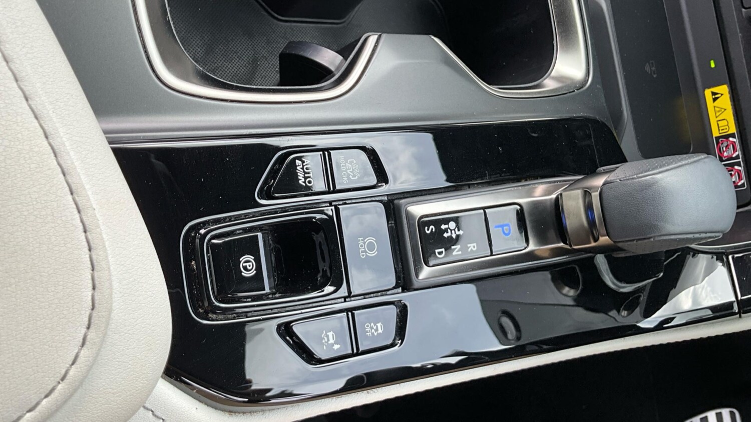 Vehicle 27