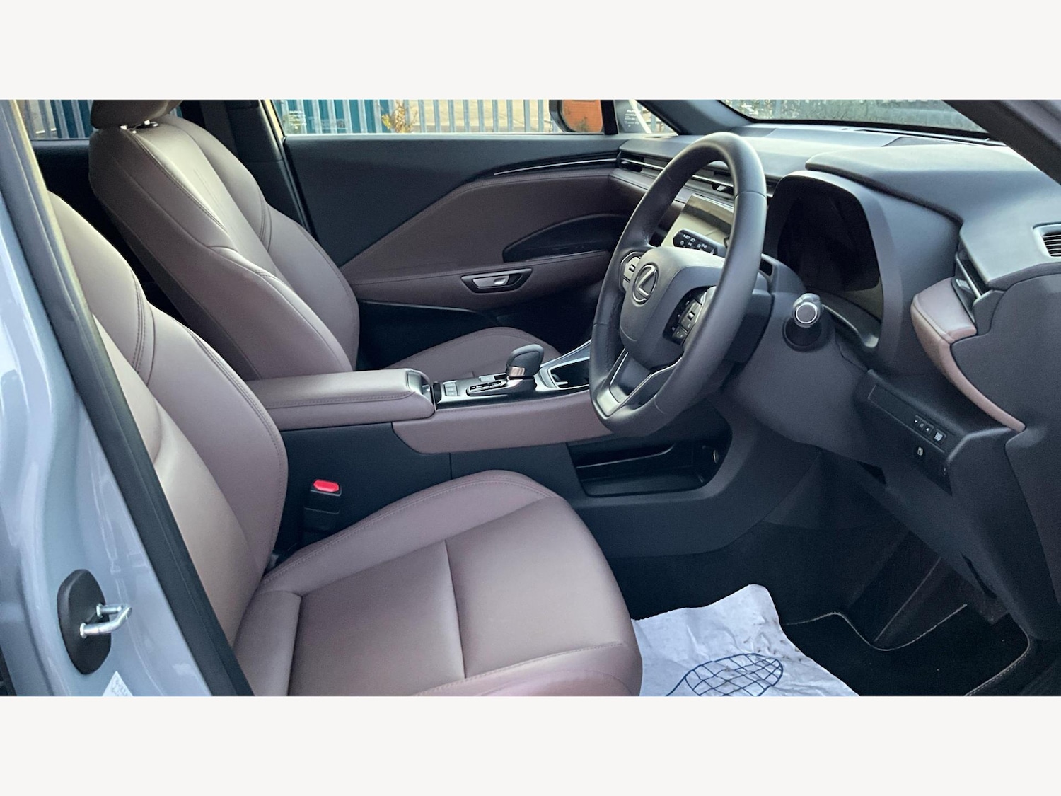 Used Lexus LBX 2024 for sale - 76935930: Photo 15