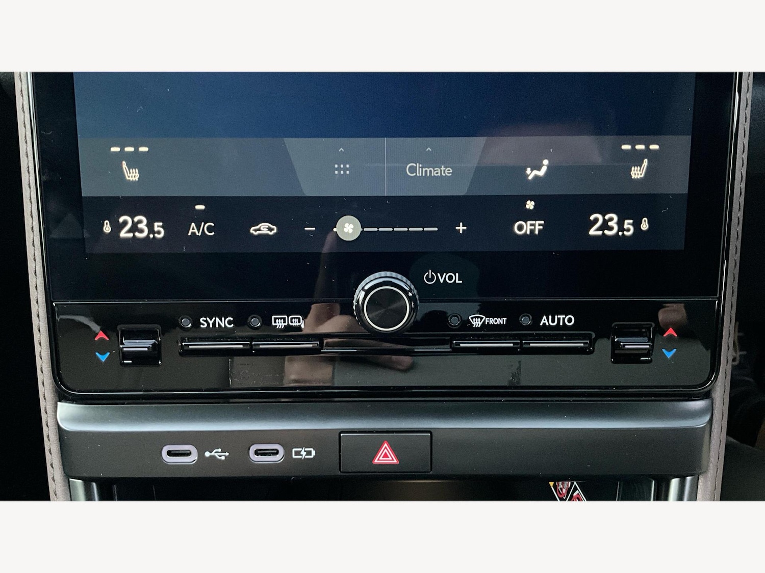 Used Lexus LBX 2024 for sale - 76935930: Photo 25