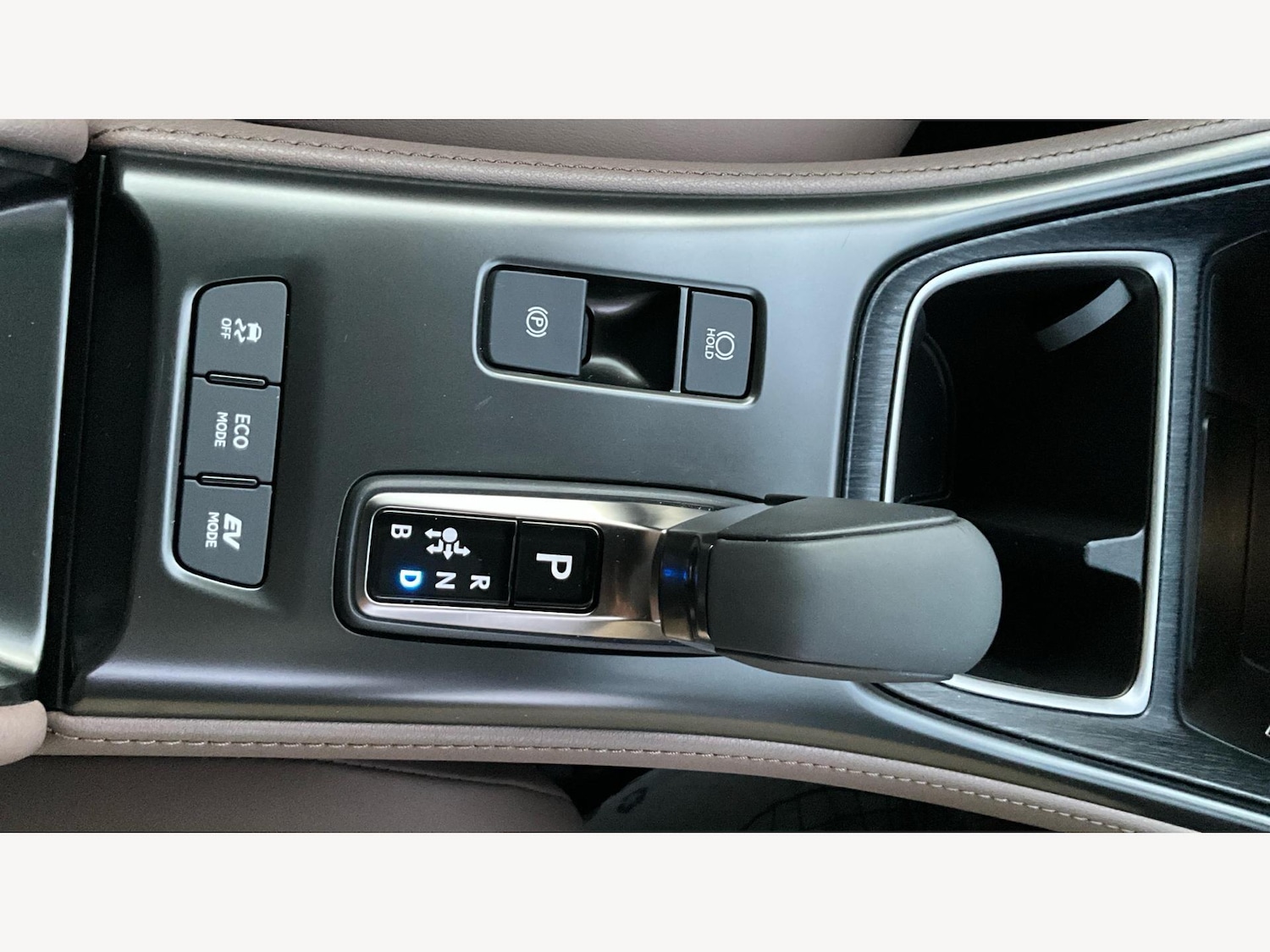 Used Lexus LBX 2024 for sale - 76935930: Photo 27