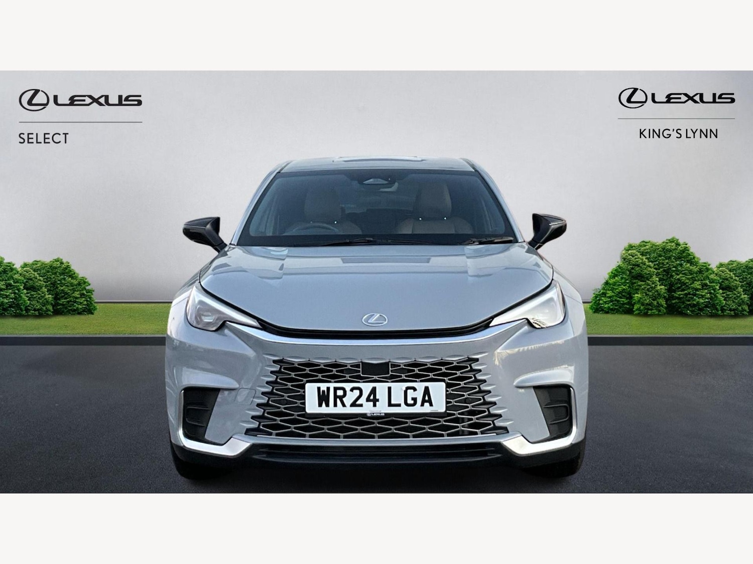 Used Lexus LBX 2024 for sale - 76935930: Photo 6