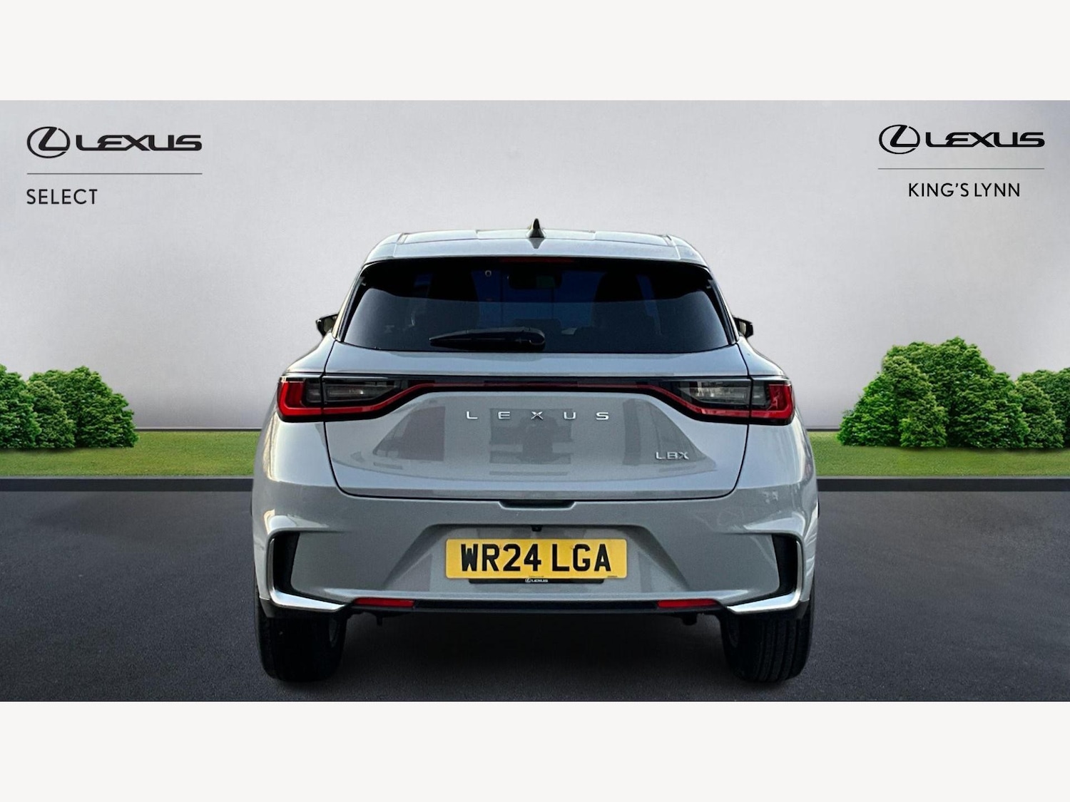 Used Lexus LBX 2024 for sale - 76935930: Photo 7