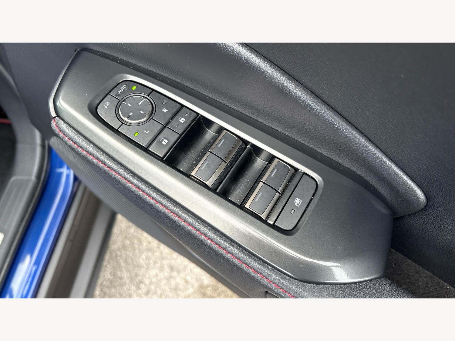 Used Lexus LBX 2025 for sale - 76539129: Photo 31