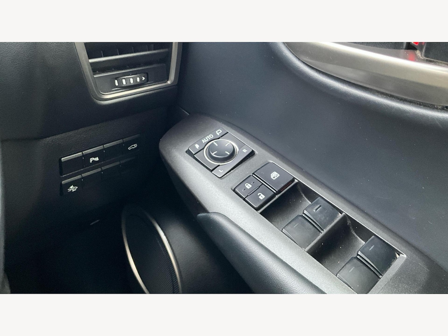 Used Lexus NX 2016 for sale - 77060261: Photo 24