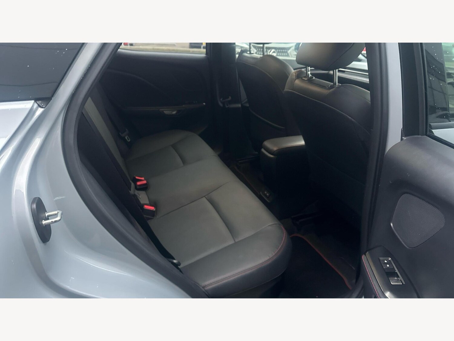 Used Lexus LBX 2024 for sale - 77425317: Photo 11