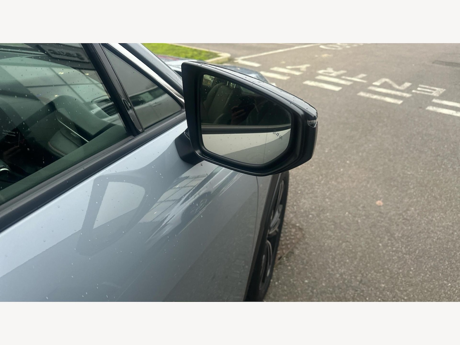 Used Lexus LBX 2024 for sale - 77425317: Photo 25