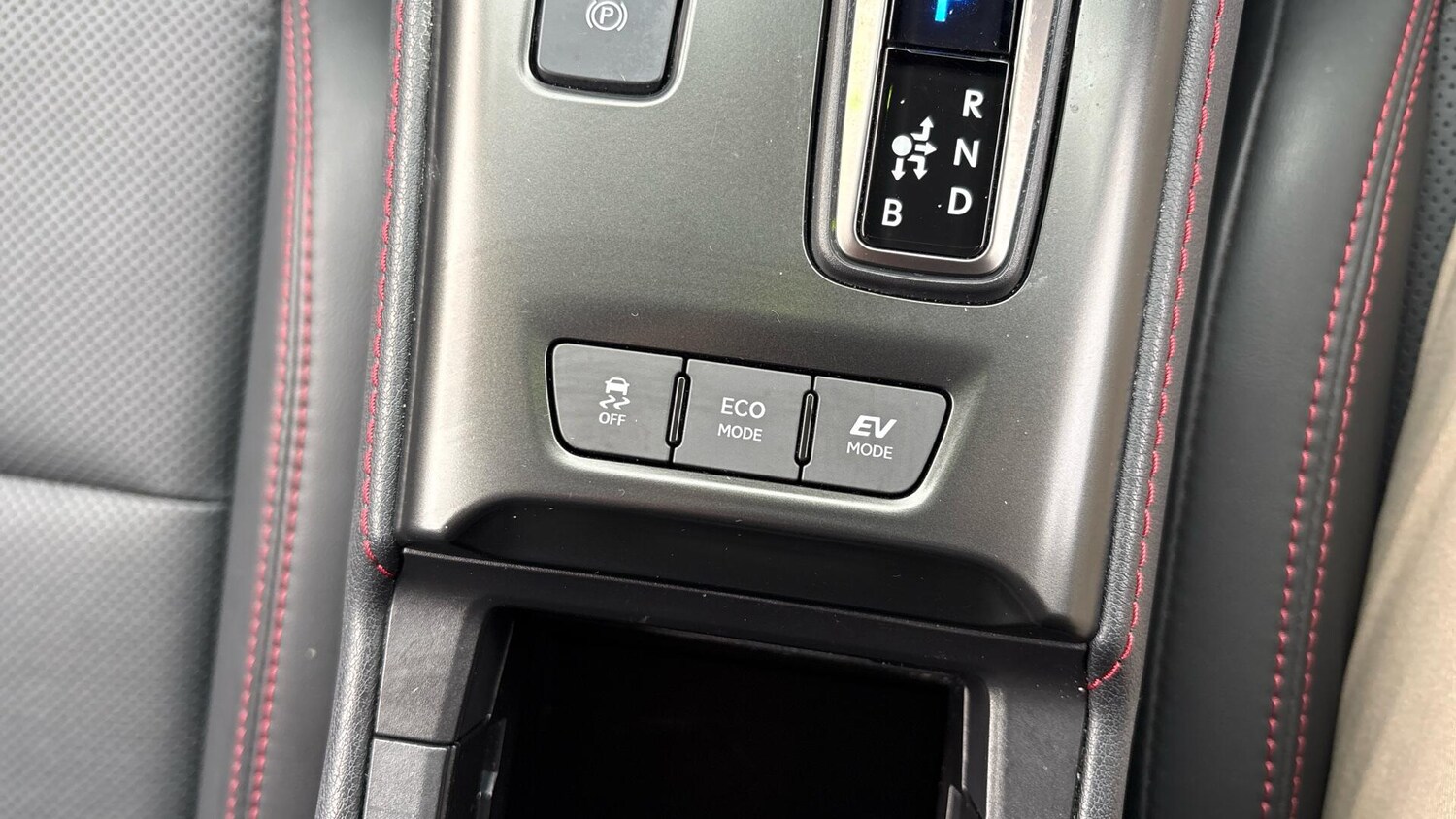 Used Lexus LBX 2025 for sale - 76976796: Photo 42