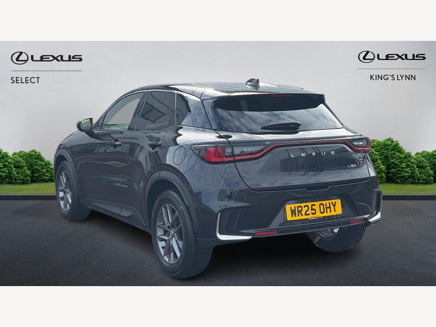 Used Lexus LBX 2025 for sale - 77908870: Photo 2